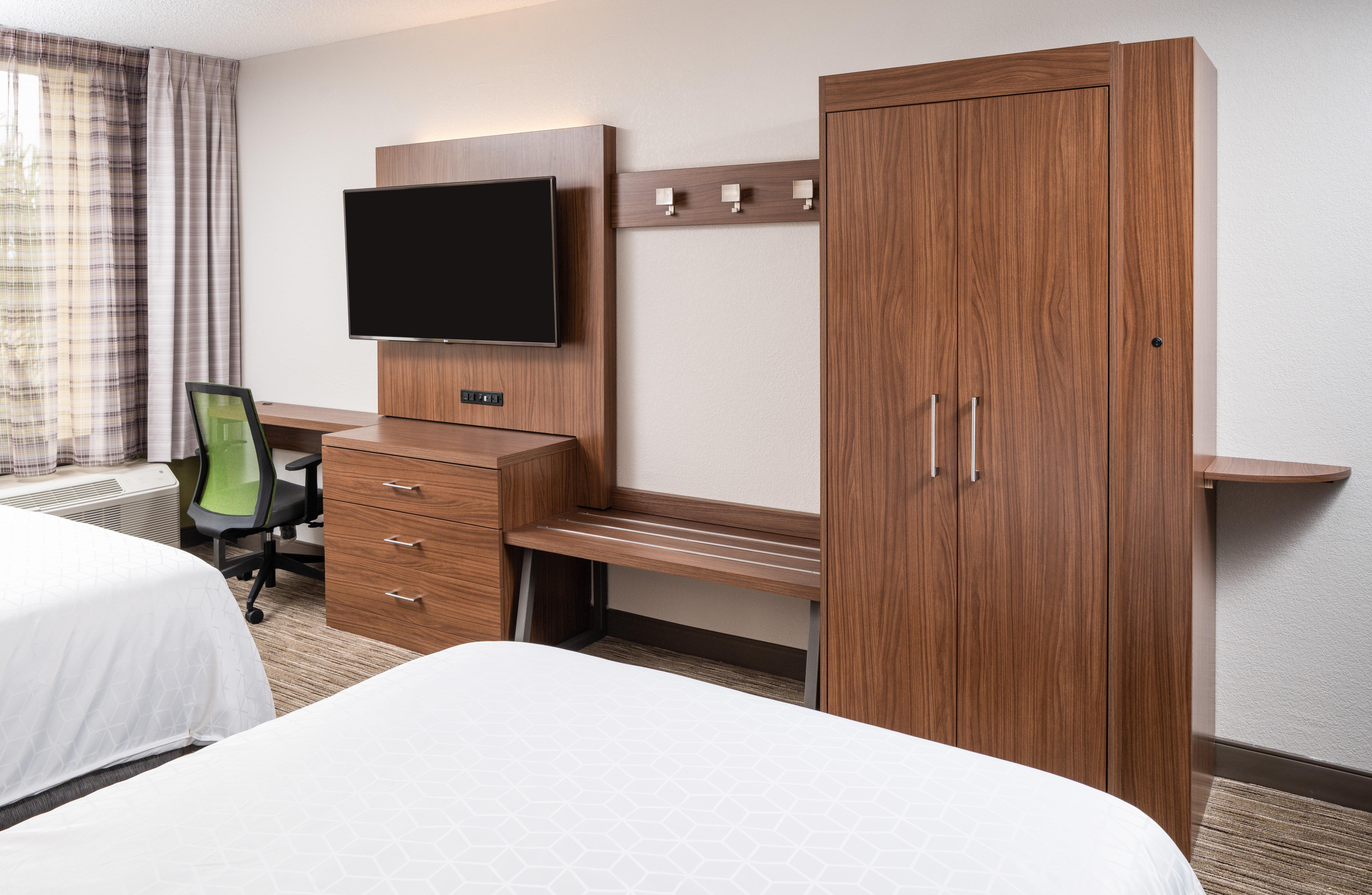 Express - West By Ihg Hotel 3*