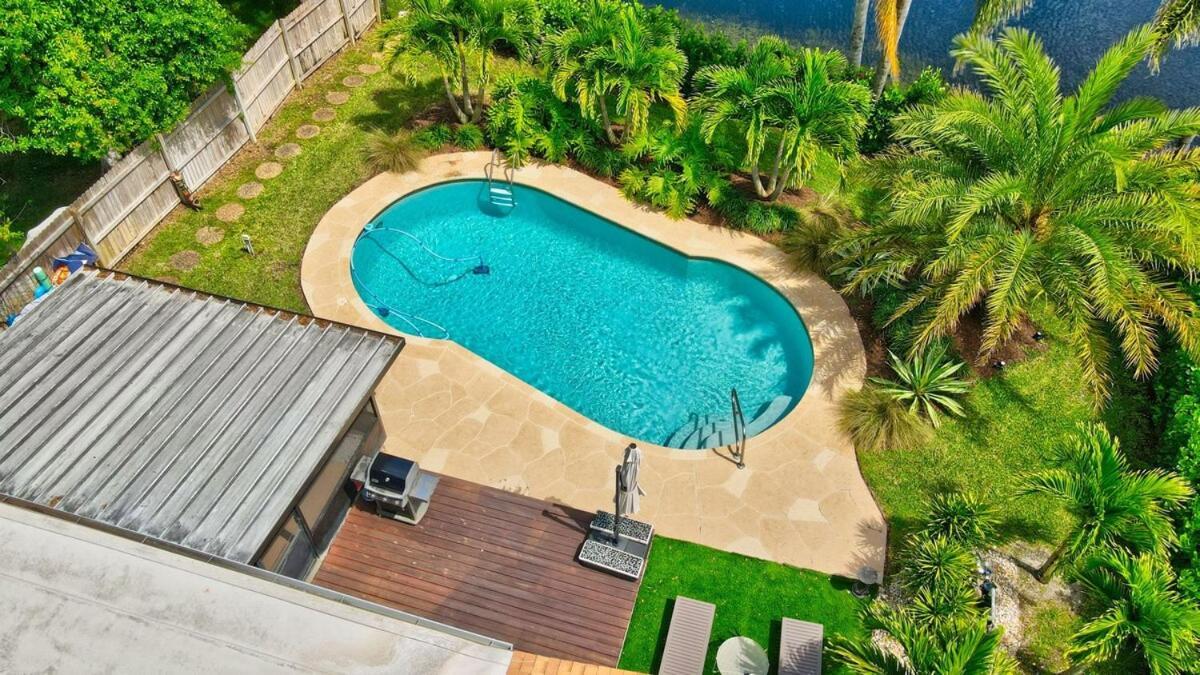 Private Tropical Oasis - Saltwater Pool Boca Raton