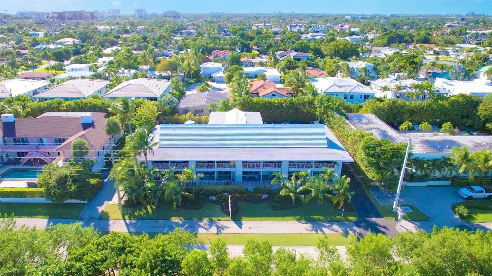 Apartment Beachside 2br 2ba - Pool & Balcony - Steps To Boca *