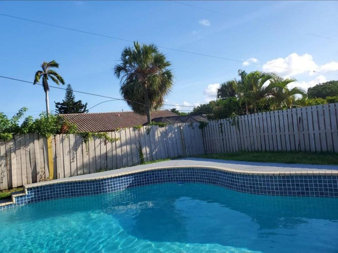 Homestay Boca House Boca Raton