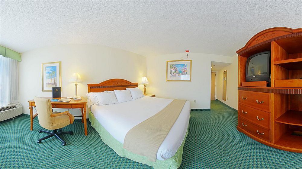 Express - West By Ihg Hotel