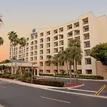 Hilton Boca Raton Suites
