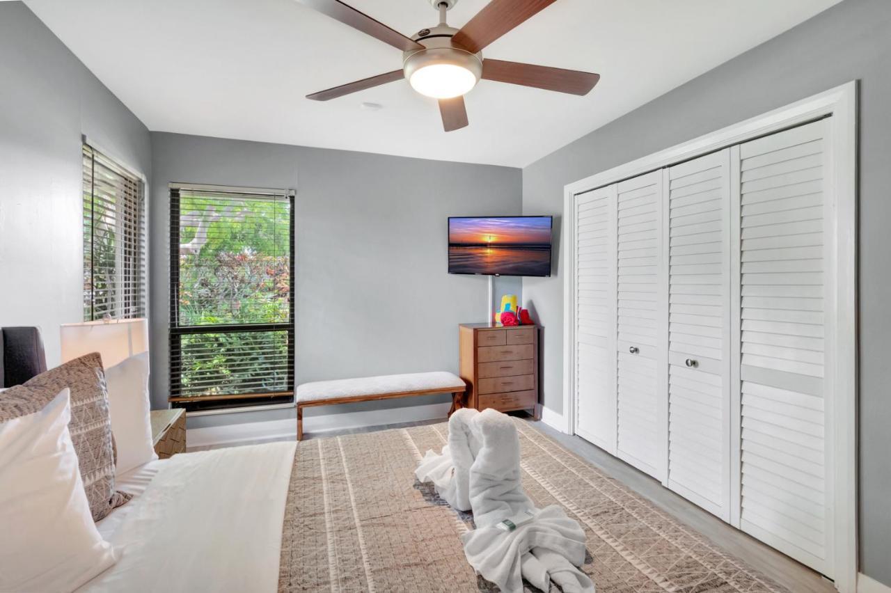 Villa Idyllic Boca Pool Home: 4/2.5 + Study-fau & Mizner *