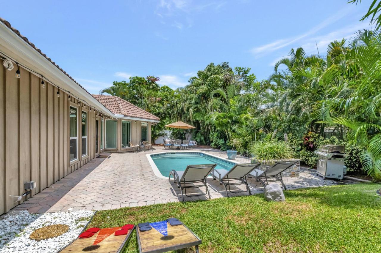 Idyllic Boca Pool Home: 4/2.5 + Study-fau & Mizner Villa