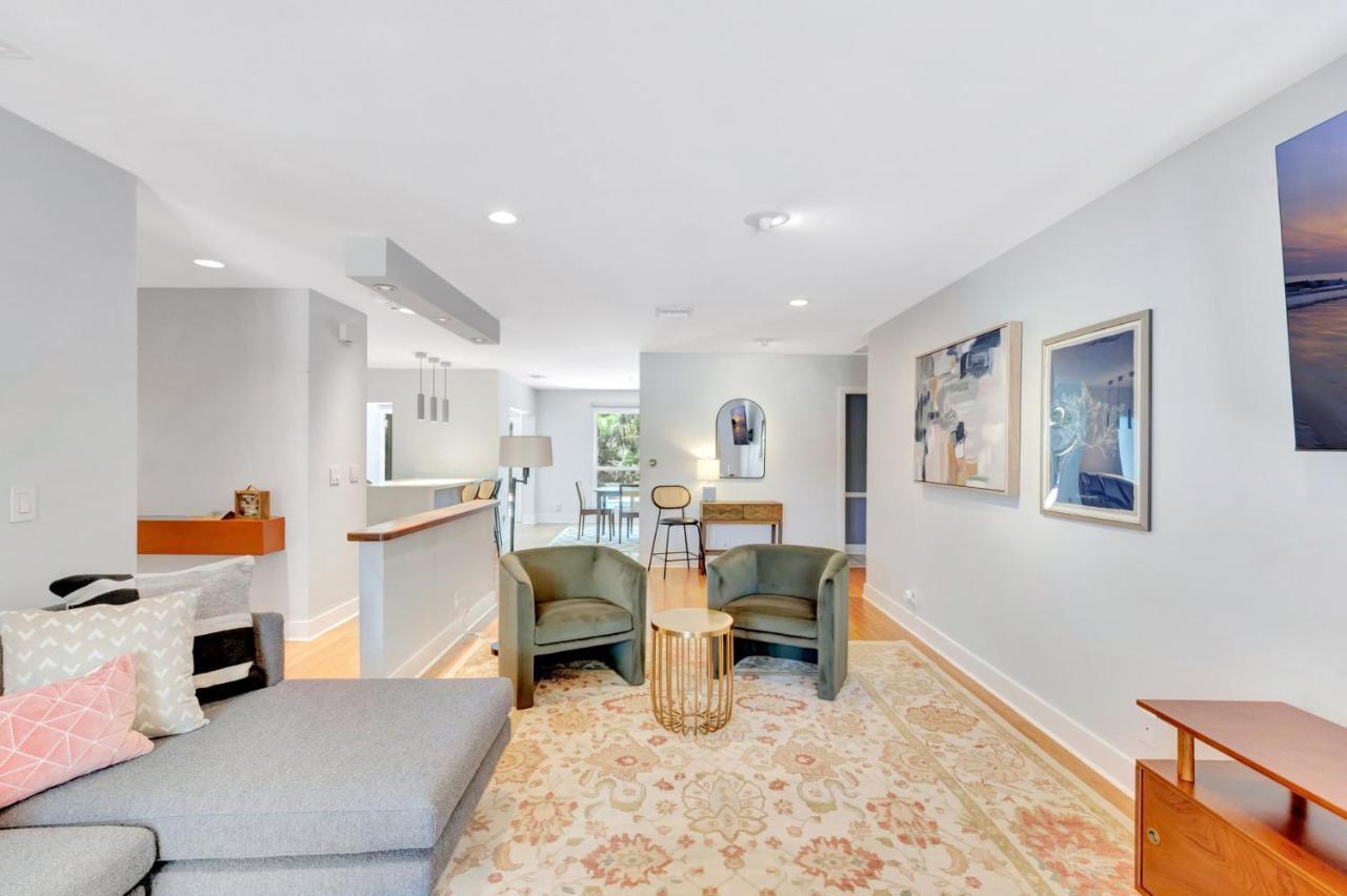 Idyllic Boca Pool Home: 4/2.5 + Study-fau & Mizner Villa *