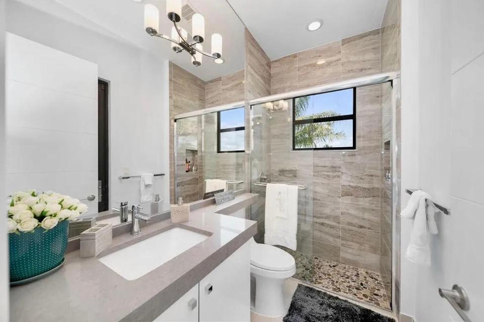 & Harmony Hospedagem domiciliar Boca Raton