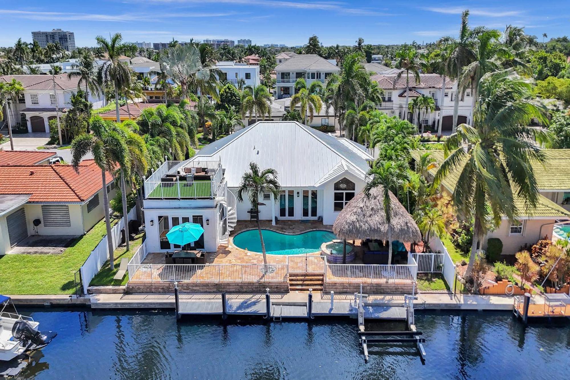 Stunning Waterfront In Boca Raton