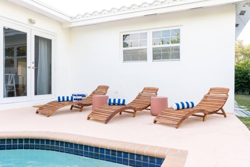 King Bed W/ Private Pool, Pool Table, Pinball, Bbq * Boca Raton