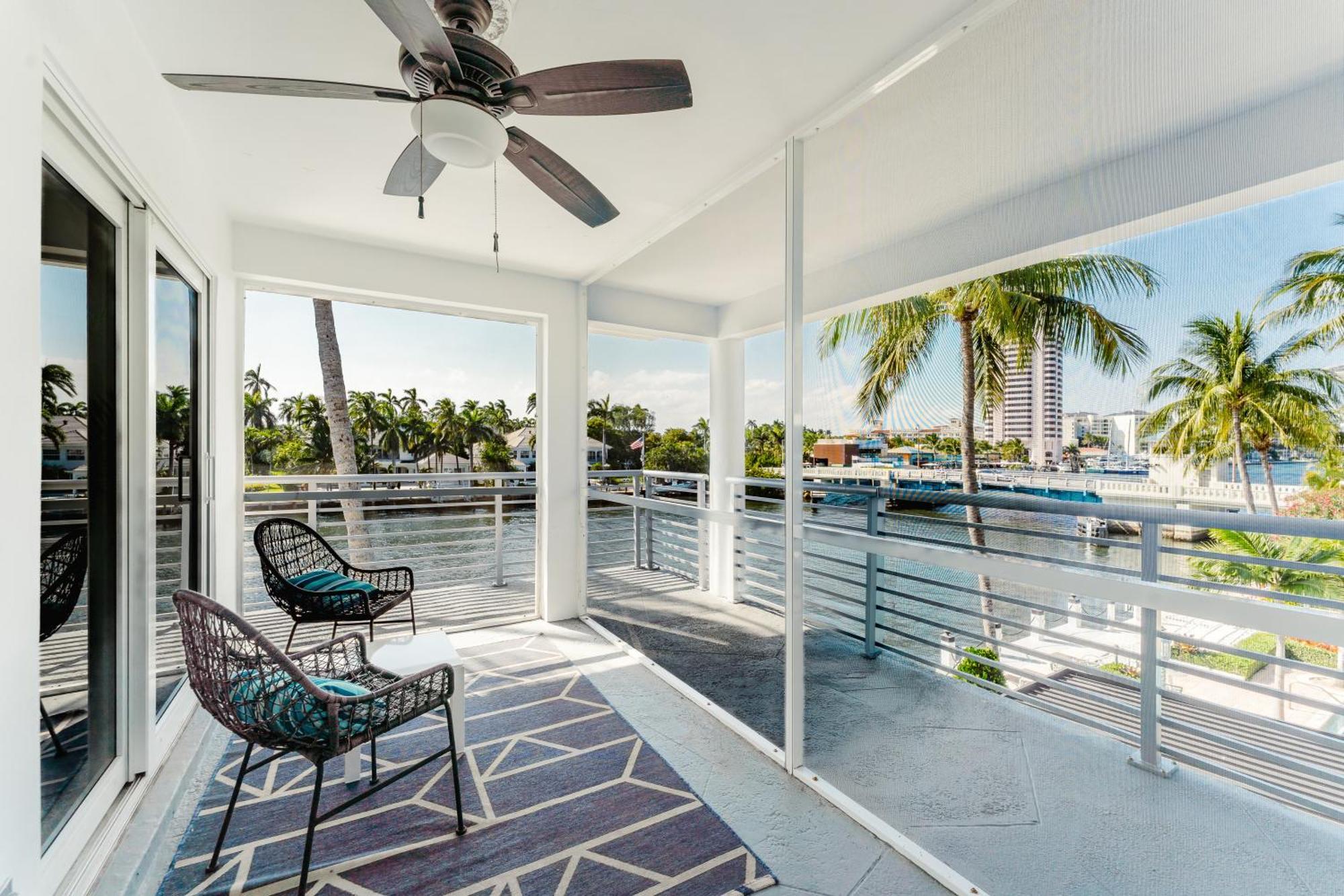 Serene Waterfront 2br 2ba With Intracoastal Views, Pool, Balcony, Parking * Boca Raton