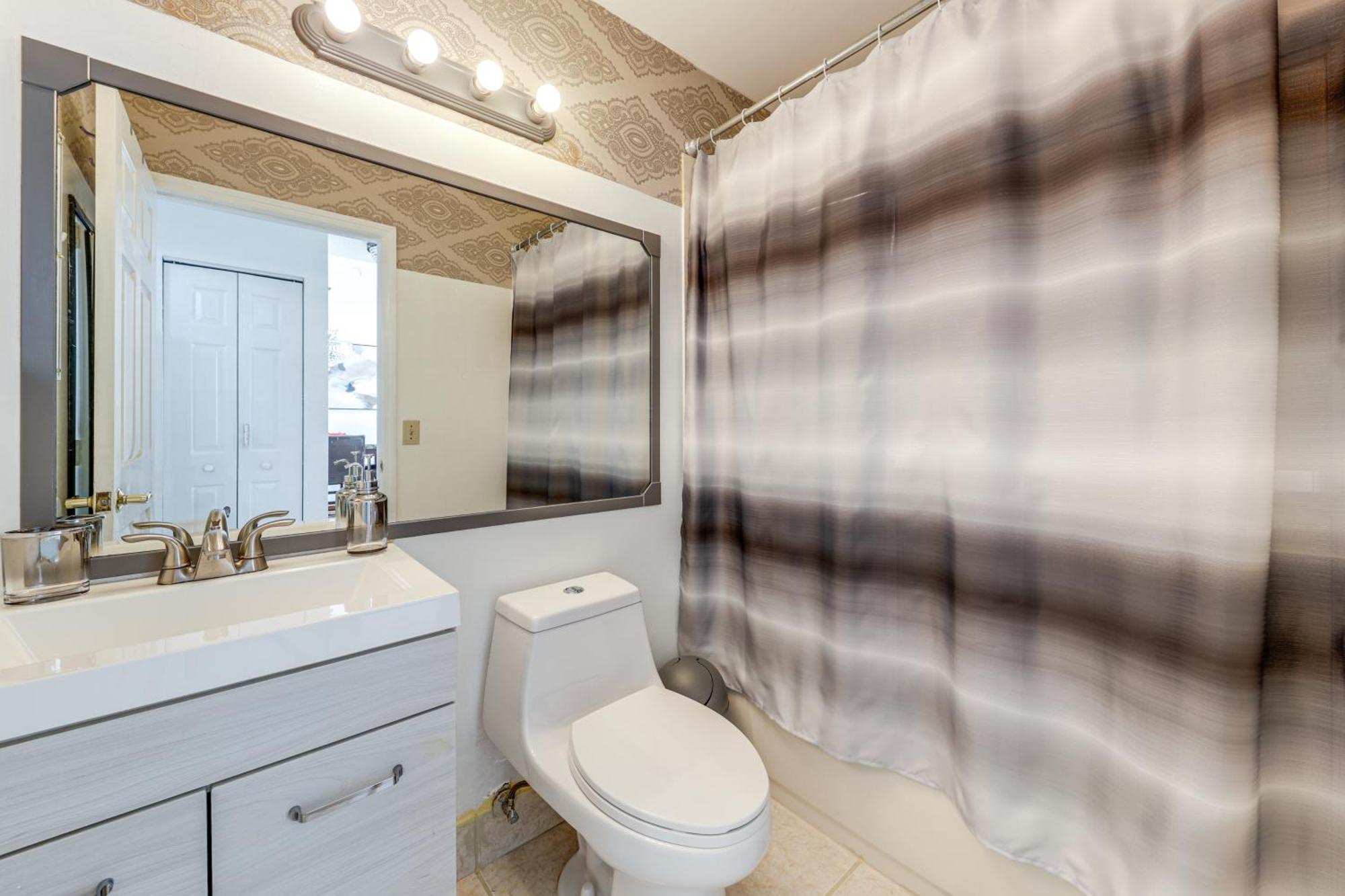 Golf And Shop Gem With Private Pool In Holiday home